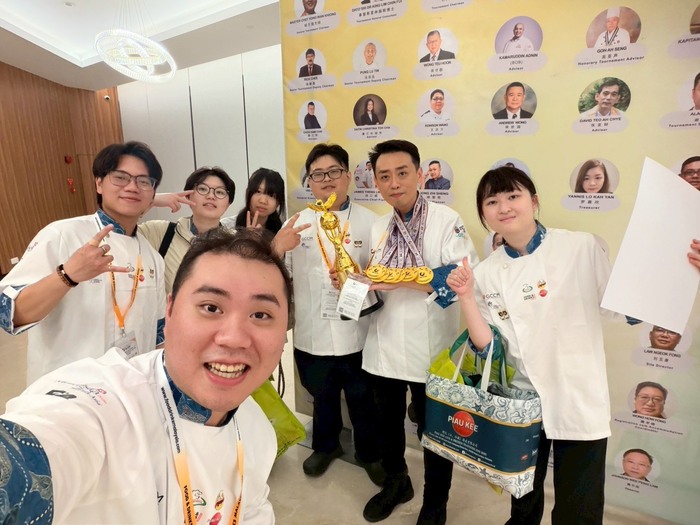 【榮譽獲獎】餐飲系學生參加「2026馬來西亞SPCC環球廚藝挑戰賽」，獲得4金圖片