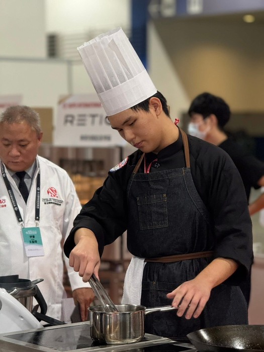 【榮譽獲獎】餐飲系參加「2025 TIC 台北國際廚藝挑戰賽」，獲得 1 全場最高分、1 金牌、1 銀牌、 7 銅牌、3 佳作圖片